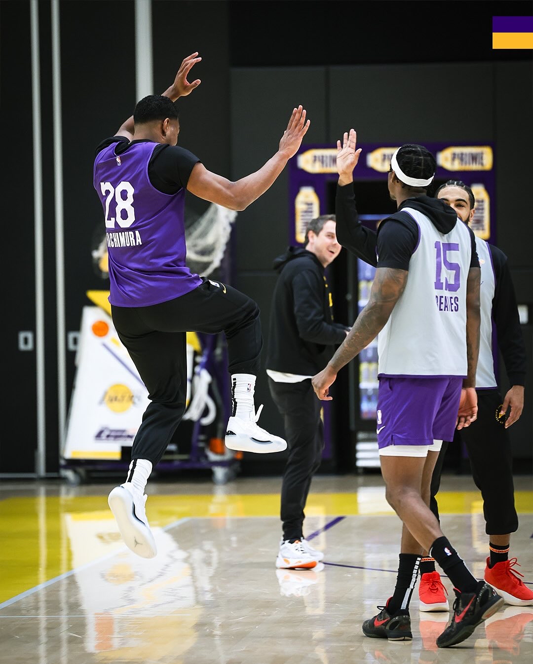 乐于体育下载-关于今晚体能课后，洛杉矶湖人战术微调备战NBA常规赛，引发热议，赛季目标并未改变的信息