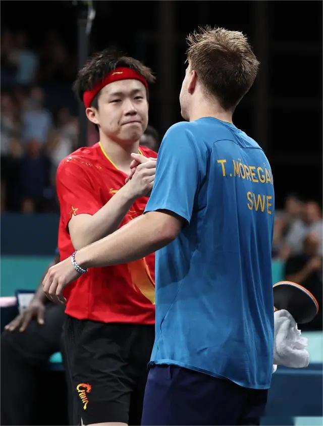 英雄联盟赔率-包含瓦伦西亚迎意甲关键赛；今晨遗憾出局；球迷炸锅；身体对抗强度拉满的词条